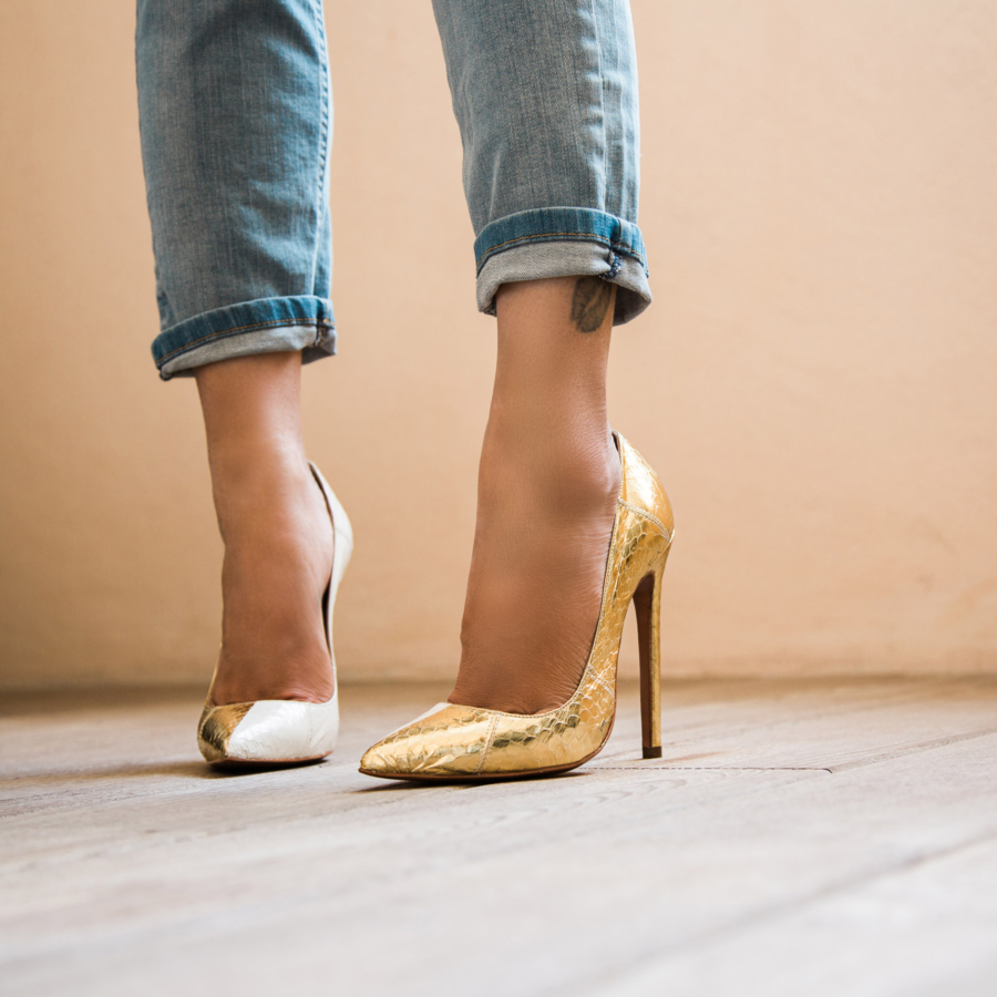 Classic Pumps - The 7 Key Pieces To Nail A Great Happy Hour Outfit // NotJessFashion.com
