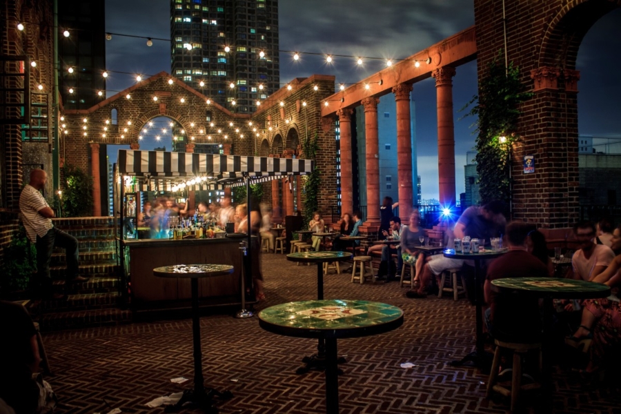Rooftop Bars NYC - 10 Things You Must Do In New York This Summer // NotJessFashion.com
