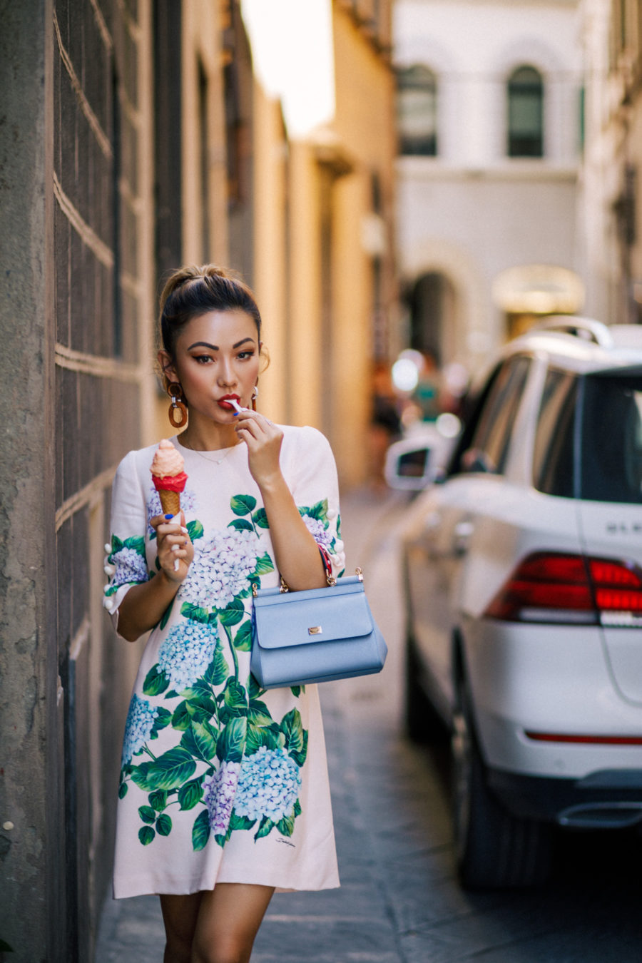 5 Floral Prints Perfect for Summer Dressing - Dolce & Gabbana Hydrangea Shift Dress // NotJessFashion.com