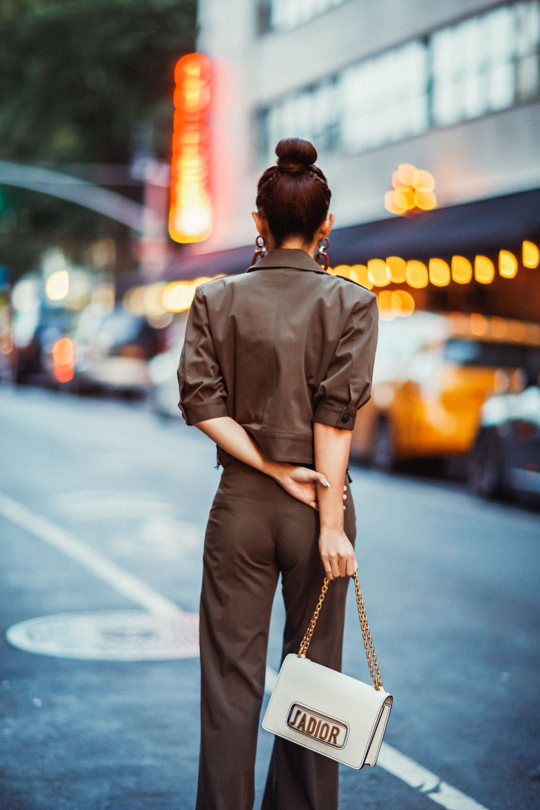 How to Use Fashion Week As A Networking Opportunity // Notjessfashion.com // feather skirt, new york fashion week street style, street style fashion week, nyfw ss18, matching suit set