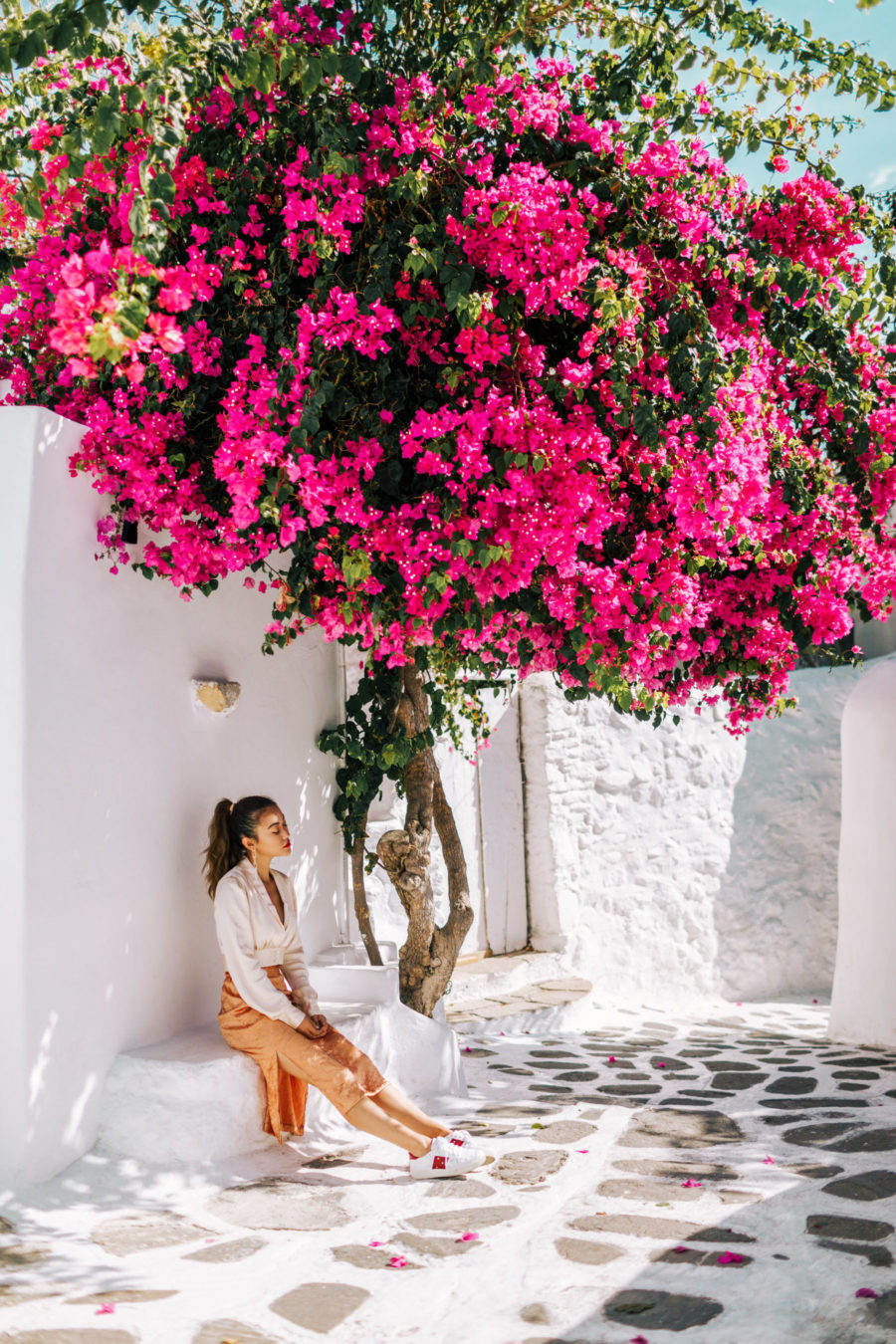 Top 5 Travel Destinations in the Summer - Most Instagrammable Spot In Santorini // NotJessFashion.com