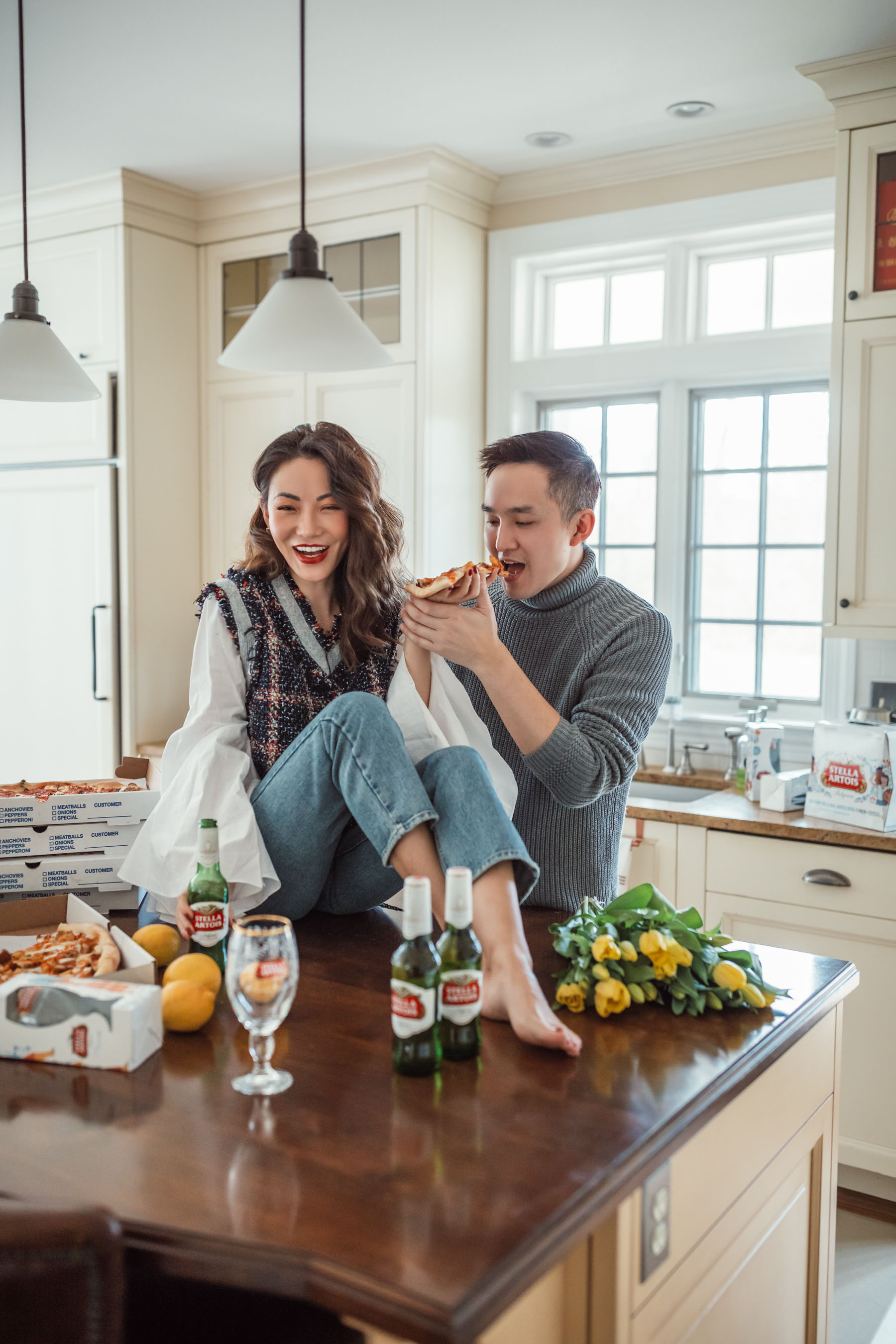 How to Throw a Super Bowl Party That Matters // Notjessfashion // Stella Artois, Super Bowl Party, fashion blogger, new york fashion blogger, jessica wang, pizza and beer