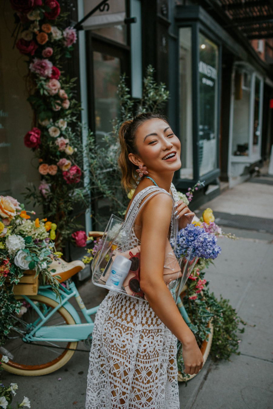 My Best Tips for Feeling Confident with Secret Invisible Shield Deodorant // White Lace Dress, Transparent Tote, Clear Handbag, Summer Style, Top NYC Blogger // Notjessfashion.com