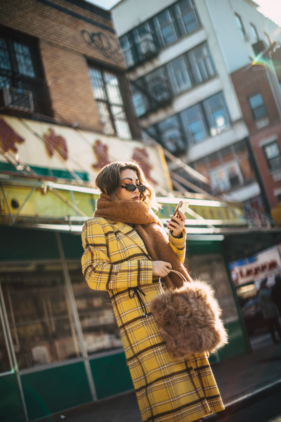 Behind the Scenes of a Successful Photoshoot Uber - New York Fashion Blogger, yellow plaid coat, chunky scarf, fur handbag // Notjessfashion.com