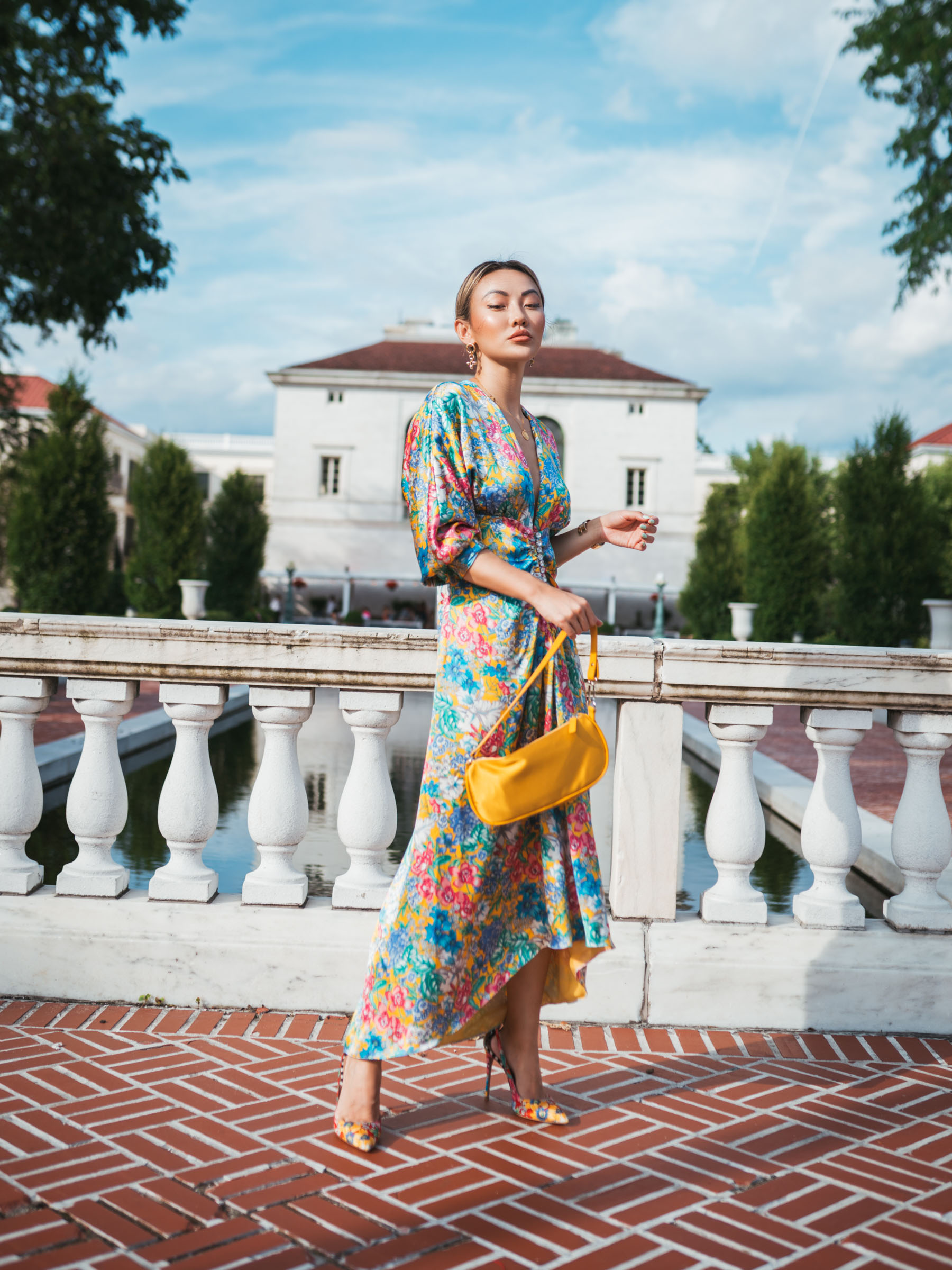 investment pieces, vintage floral dress, fall 2019 fashion // Notjessfashion.com