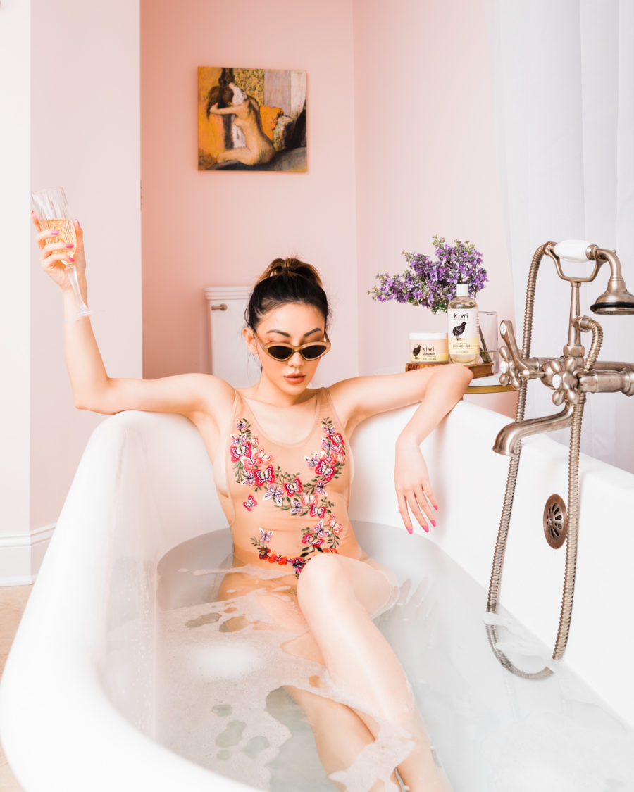 how to unwind after a long day - soak in the bathtub with some wine // Jessica Wang - Notjessfashion.com