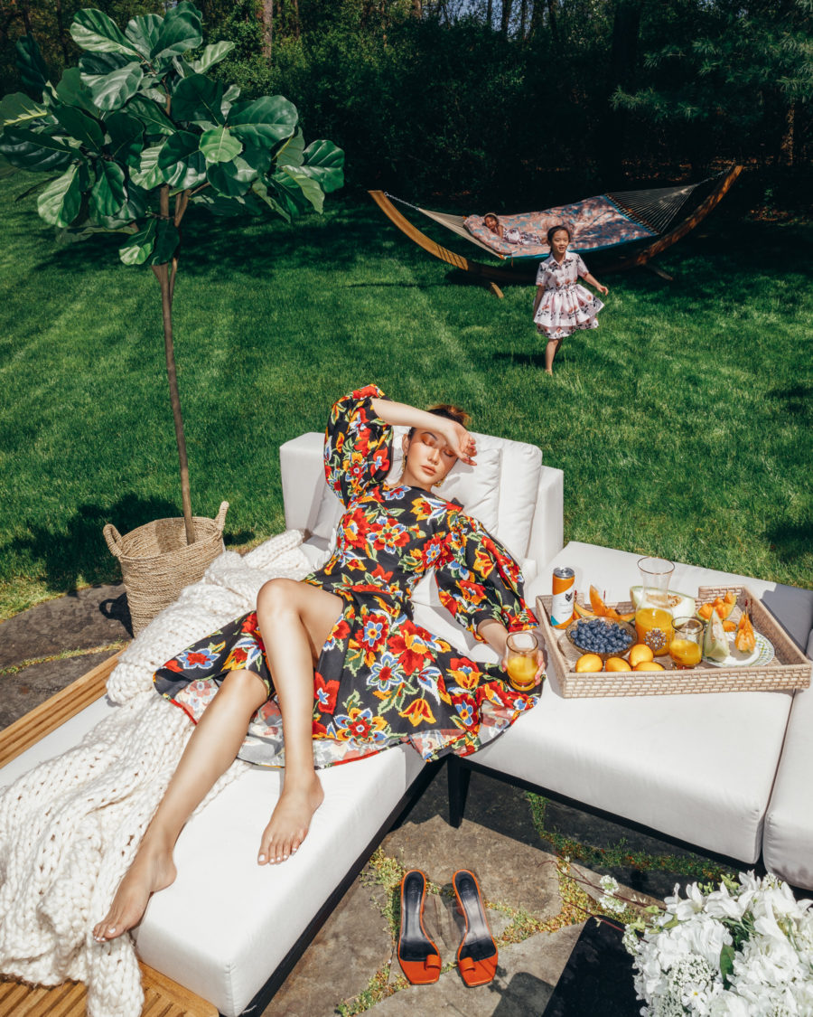 how to unwind after a long day - relax on the patio // Jessica Wang - Notjessfashion.com