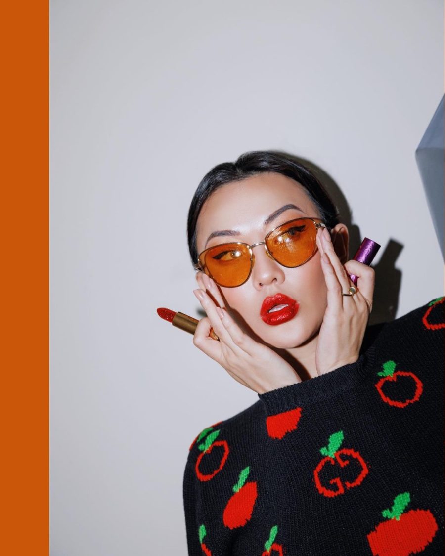 jessica wang wearing a black gucci sweater featuring gucci beauty brand - Éclat De Beauté Effet Lumière — All Over Face & Lip Gloss, and Rouge à Lèvres Satin Lipstick - while sharing her favorite beauty buys from the Nordstrom Anniversary Sale 2021 // Jessica Wang - Notjessfashion.com